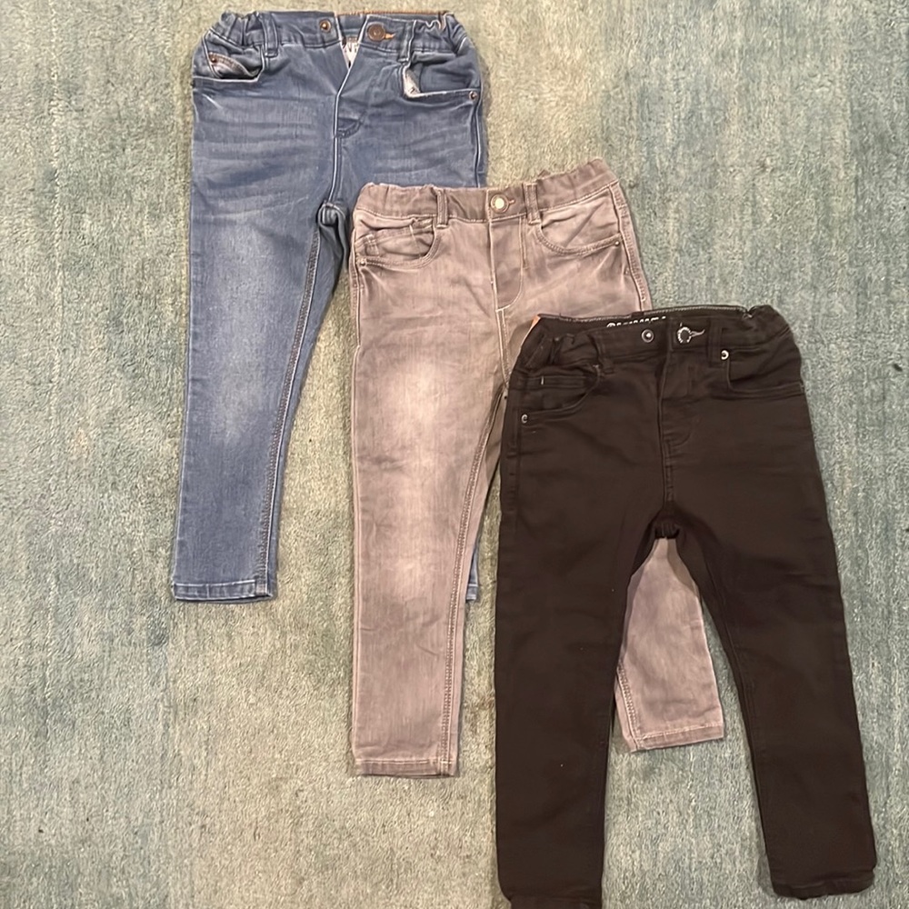 Zara bundle (3) toddler boys skinny leg jeans Size 2-3T